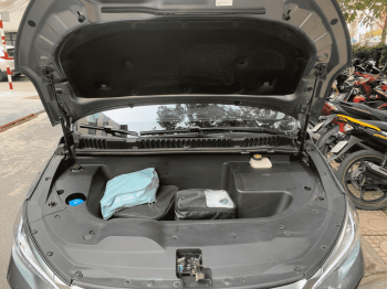 Cốp trước BYD M6